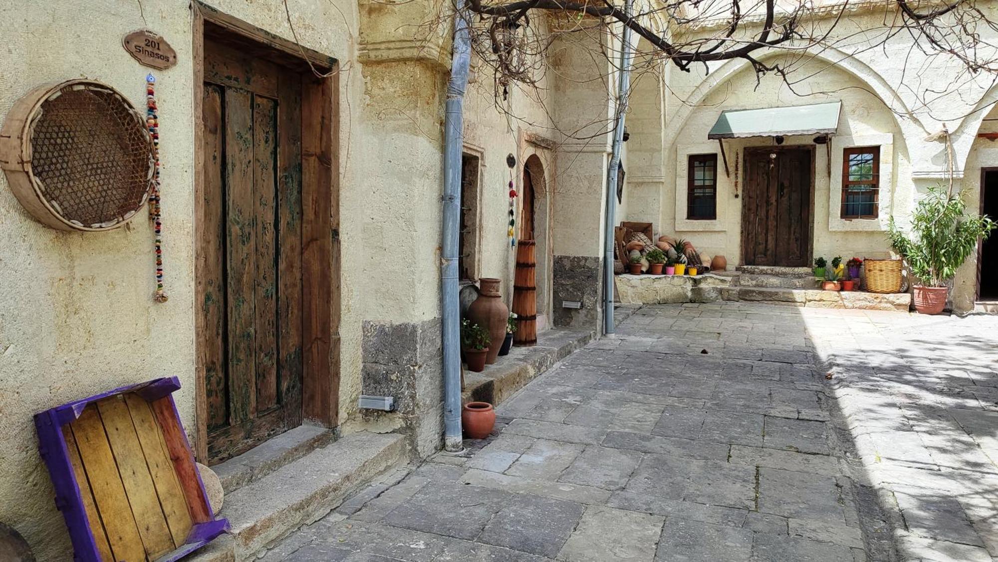 Armesos Cave Hotel Ургуп Экстерьер фото